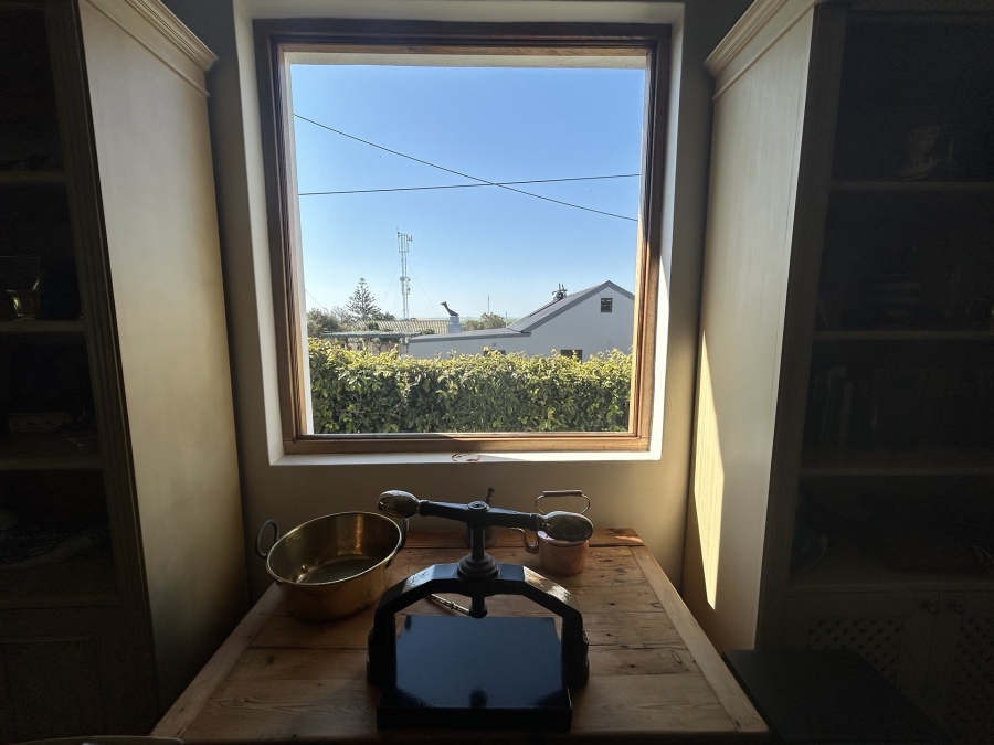 4 Bedroom Property for Sale in Napier Western Cape